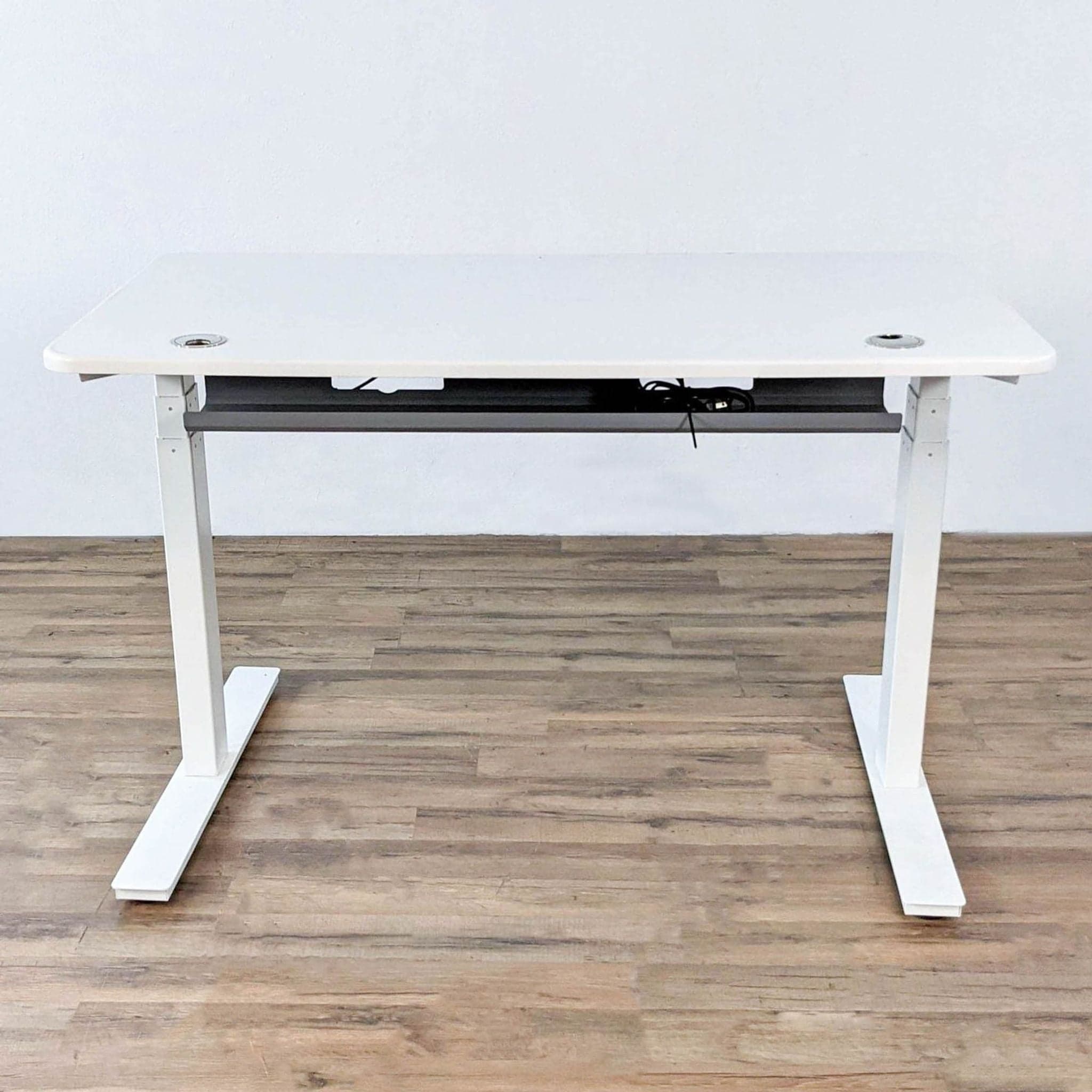 Autonomous Adjustable Desk - Thumbnail 10