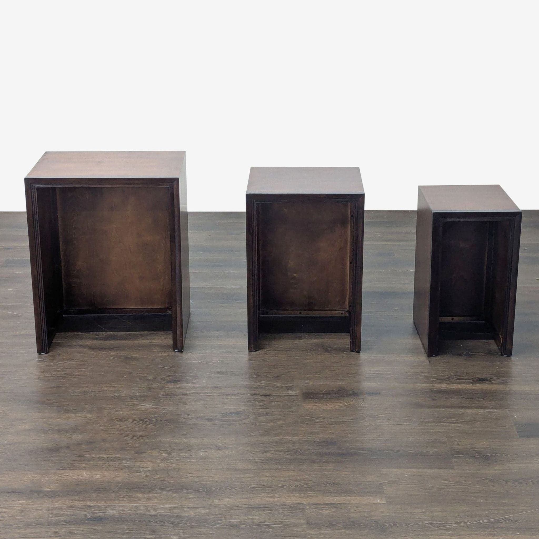 Set of Three Wood Nesting Tables - Thumbnail 10