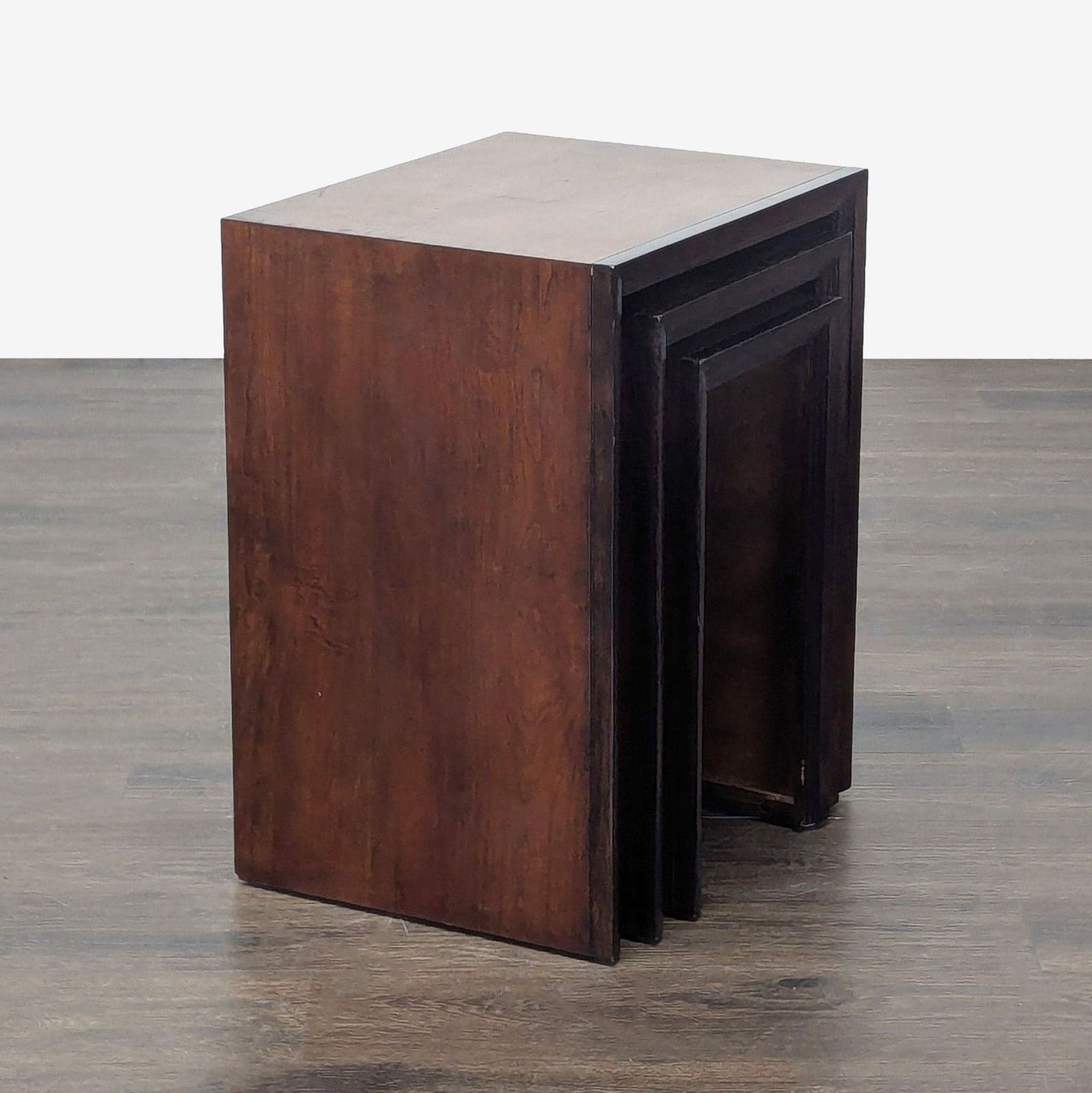 Set of Three Wood Nesting Tables - Thumbnail 3