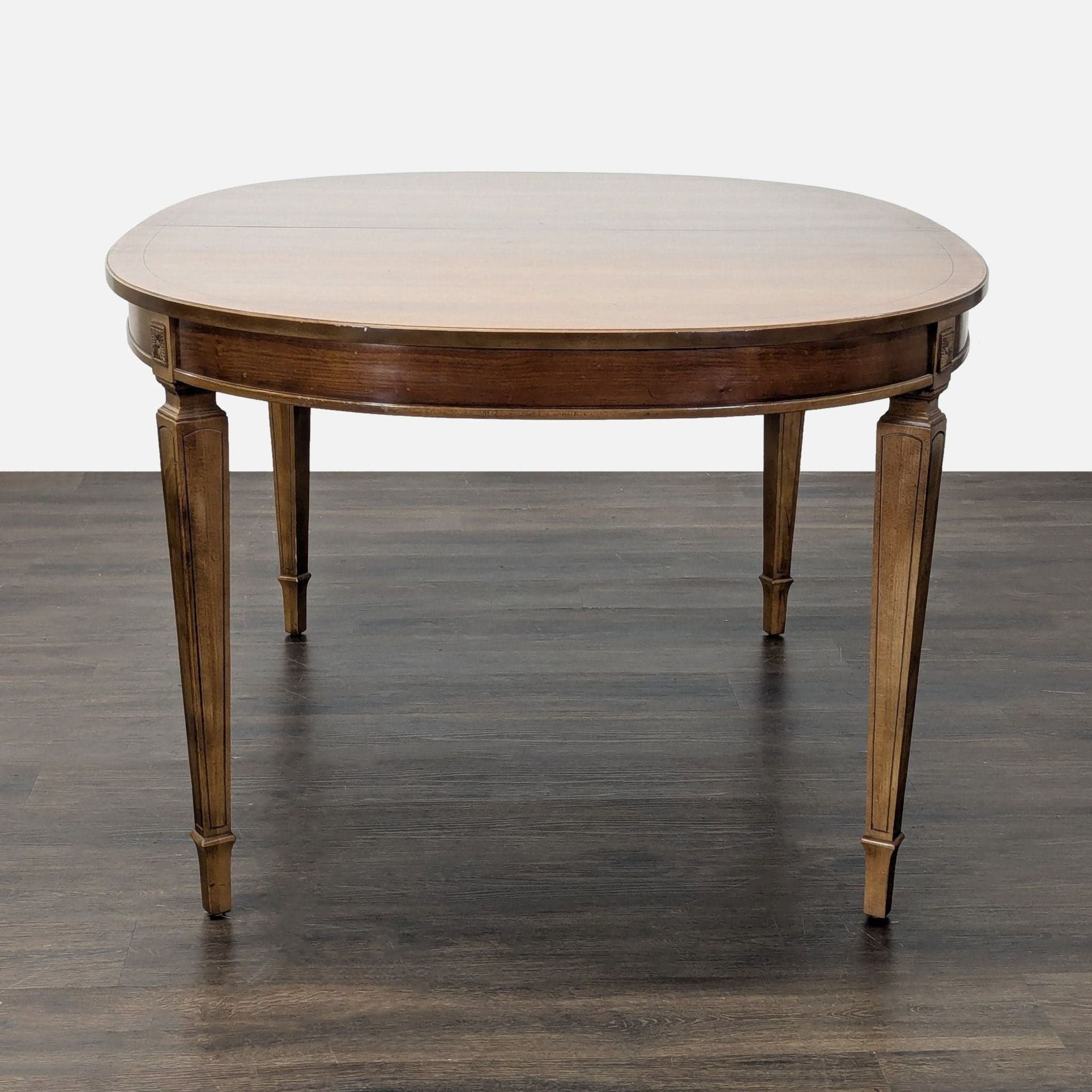 Thomasville Traditional Oval Extension Dining Set with 6 Cane-Back Chairs - Thumbnail 3