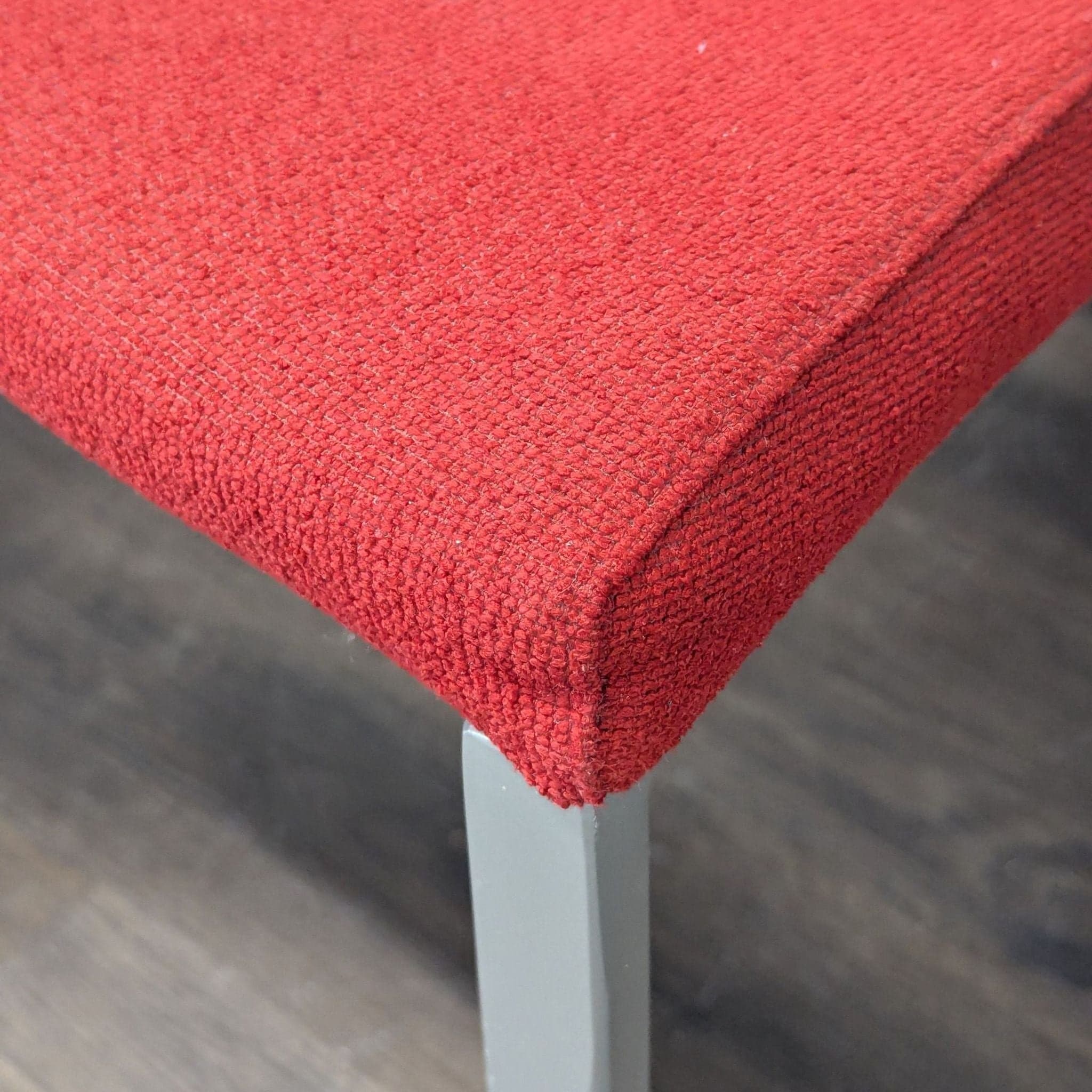 Calligaris Dining Set with Extendable Table and 8 Red Chairs - Thumbnail 6