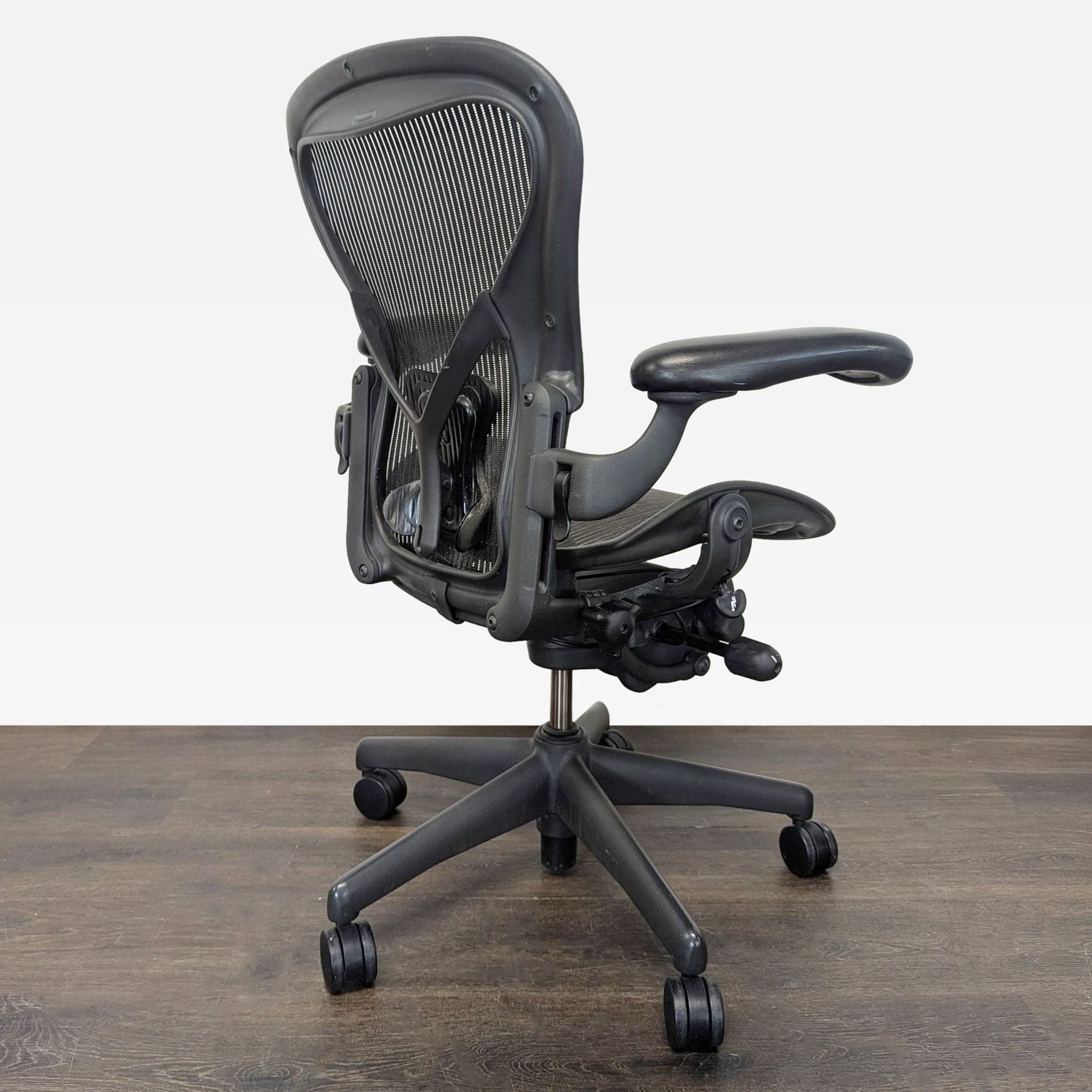 Herman Miller Aeron Size A Ergonomic Office Chair - Black Mesh - Thumbnail 5