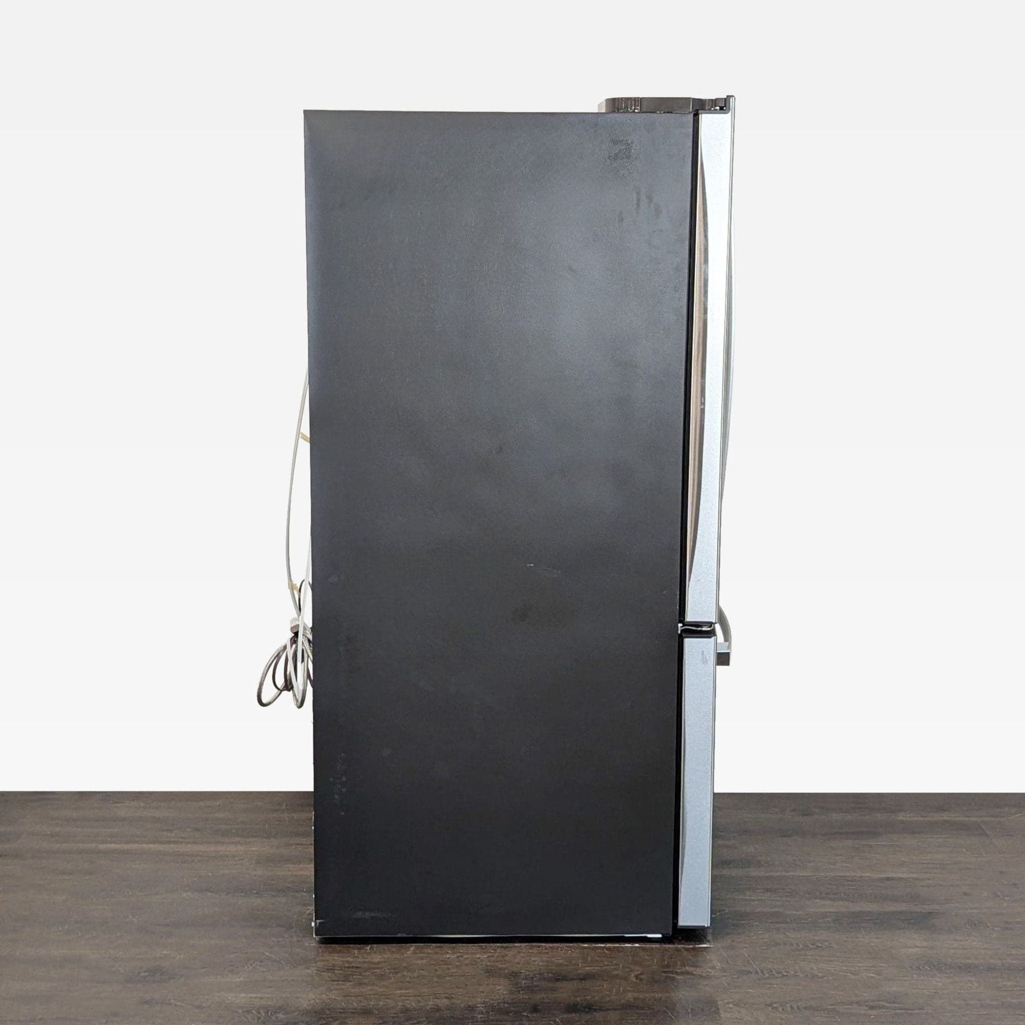 Brand new fridge for resale - Thumbnail 5