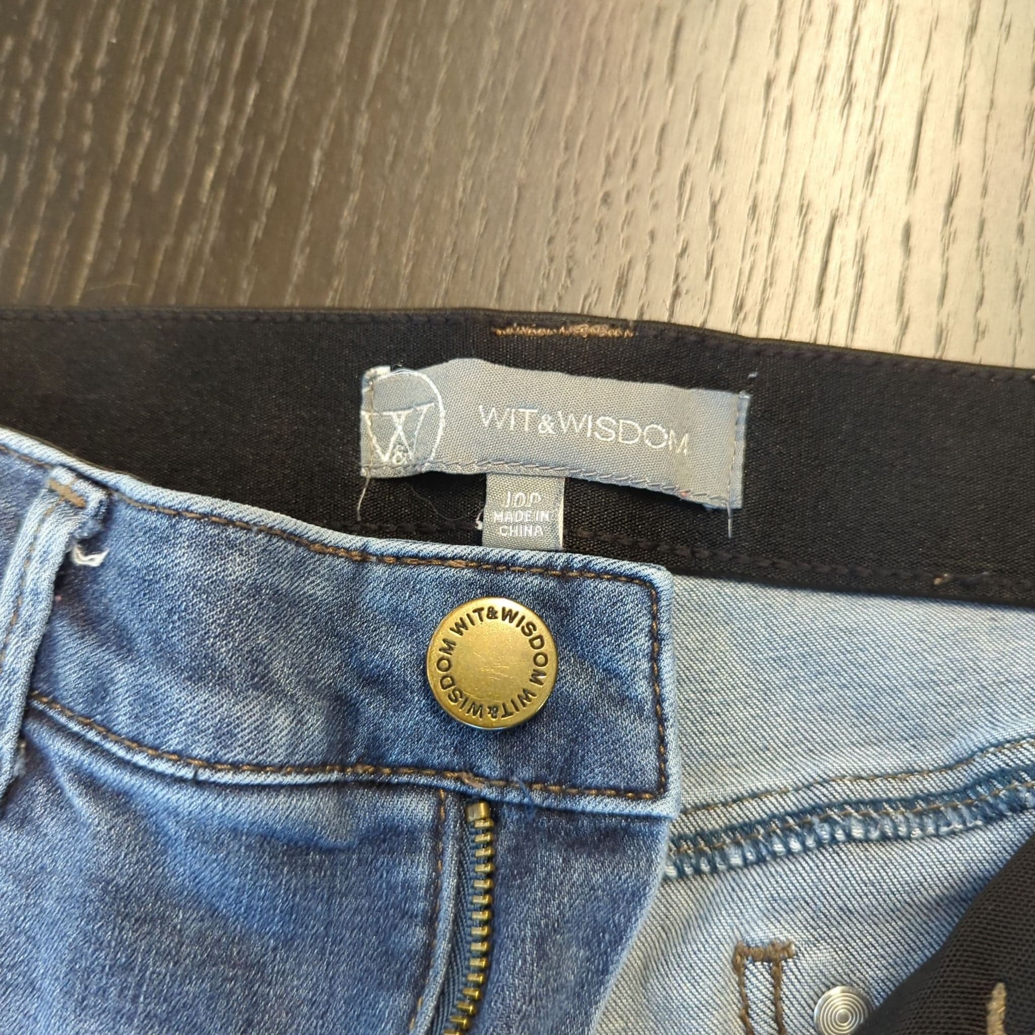 Wit & Wisdom Women's Blue Mid-Rise Skinny Jeans - Thumbnail 2