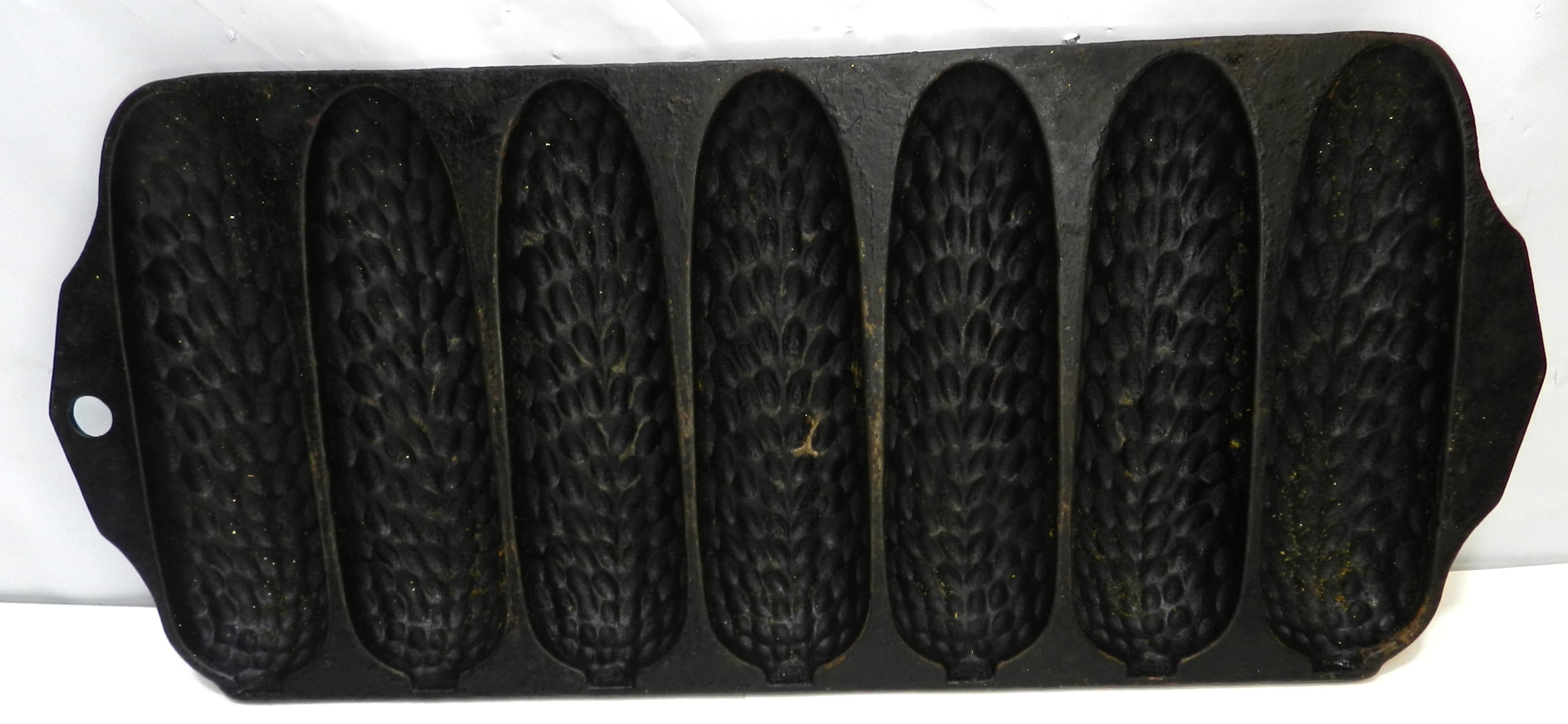 Vintage Griswold Cast Iron No. 272 Crispy Corn WHEAT Stick Pan 629  (O57J)