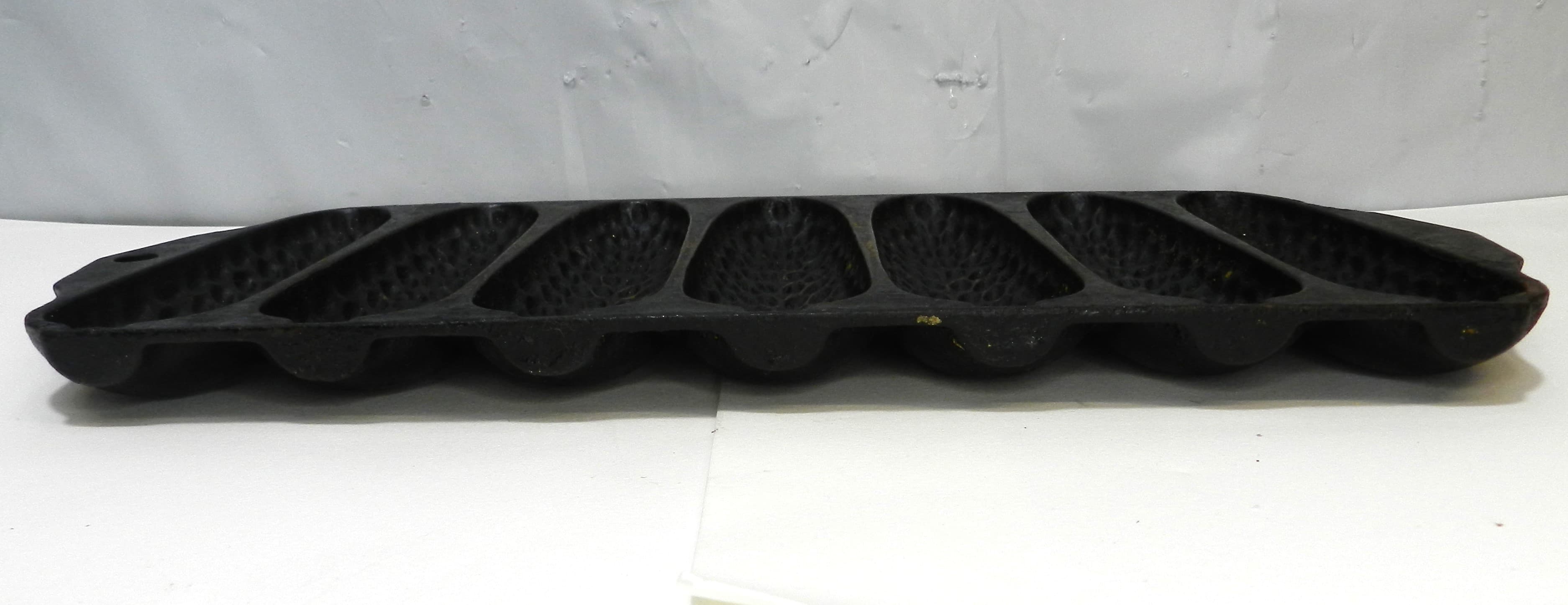 Vintage Griswold Cast Iron No. 272 Crispy Corn WHEAT Stick Pan 629  (O57J) - Thumbnail 10
