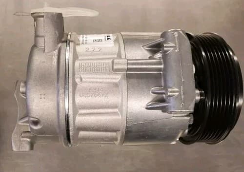 NEW OEM MASERATI GHIBLI LEVANTE Quattroporte AC COMPRESSOR 954108 - Thumbnail 4