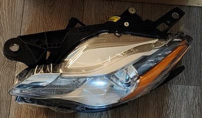 Brand New Genuine Maserati Left Headlight Assembly Quattroporte 2014-2017 - Thumbnail 2