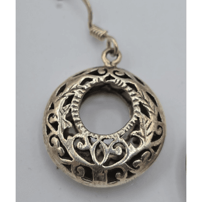 Global Girl Double Disk Etched Silver Earrings - Thumbnail 2