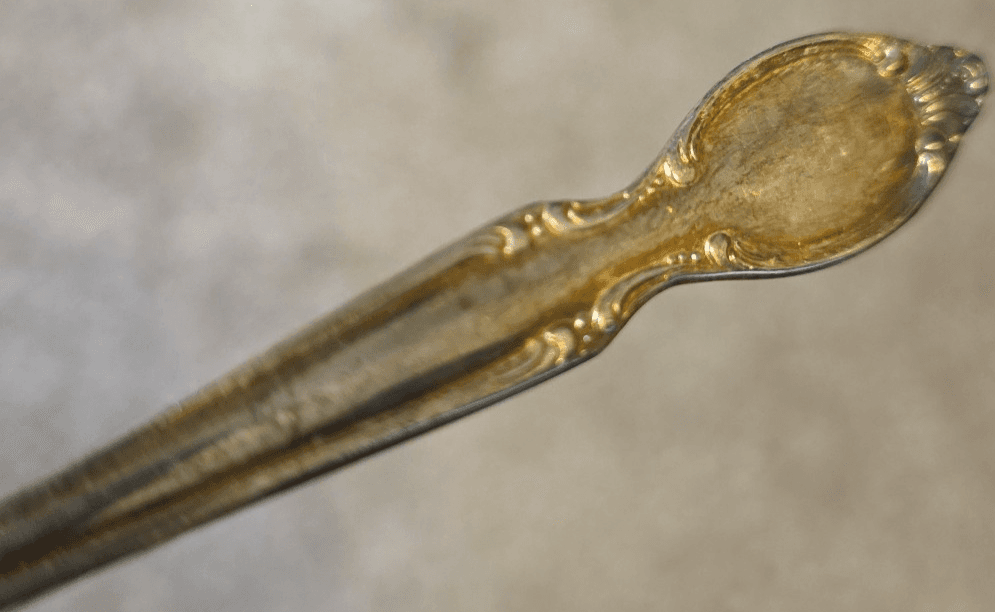 Vintage WM Rogers Silver-Plated Teaspoons - Set of 4 - Thumbnail 6