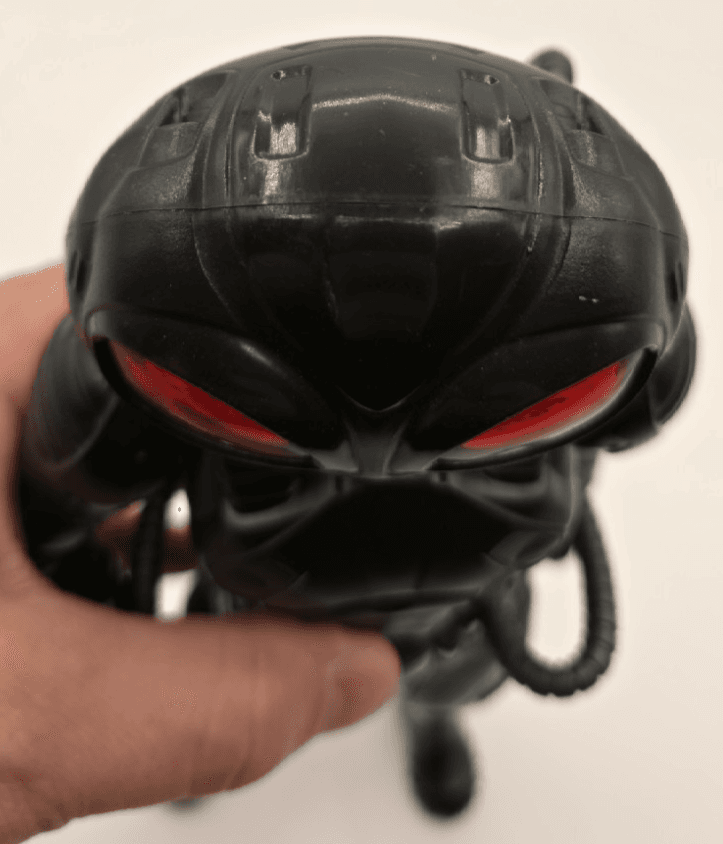 DC Aquaman True Moves Black Manta 12" Action Figure - Loose - No Backpack (2018) - Thumbnail 5