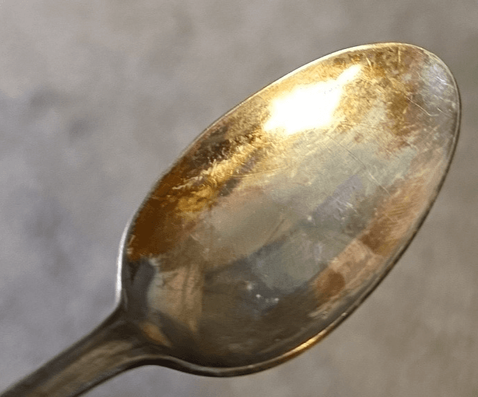 Vintage WM Rogers Silver-Plated Teaspoons - Set of 4 - Thumbnail 4