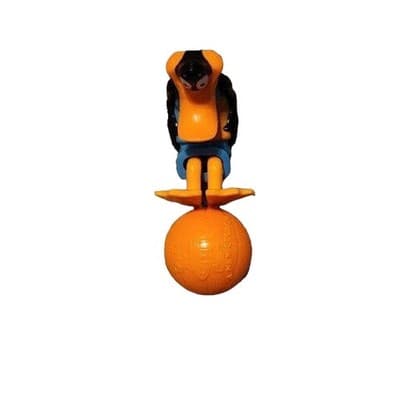 Collectible! McDonald's Toy Daffy Duck Space Jam Basketball Figure with Ball - Thumbnail 2