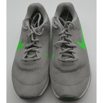 Nike Revolution 6 GS 'Light Smoke Grey Green Strike' Running Shoes / Size 5.5Y - Thumbnail 2