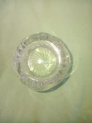 A Curated 19-piece Collection Of American Antique Glass - Thumbnail 7