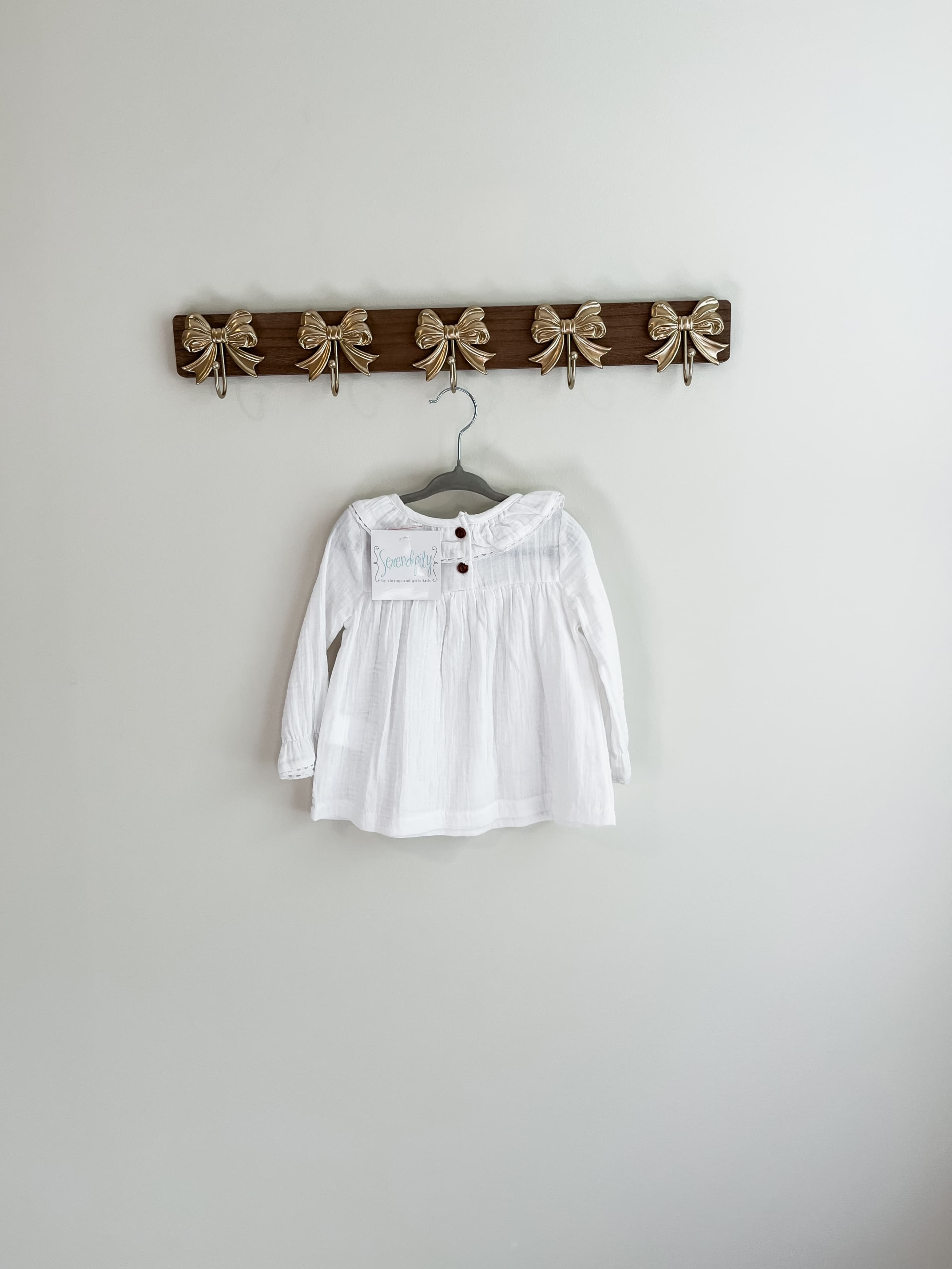 Serendipity size 12-18 months  White Long Sleeve top - Thumbnail 2