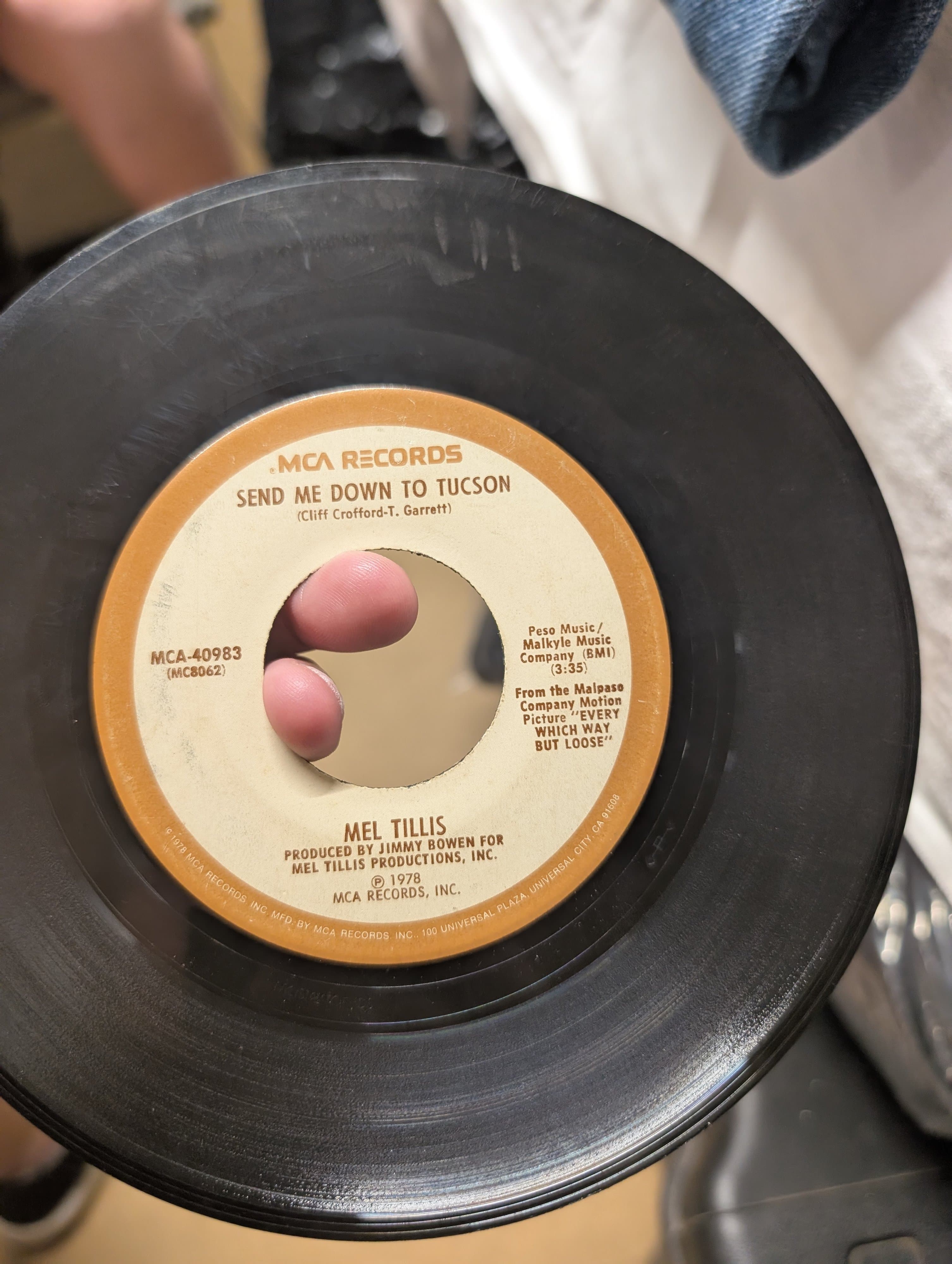 MCA Records Mel Tillis 45 RPM Vinyl Charlie's Angel/Tucson - Thumbnail 2