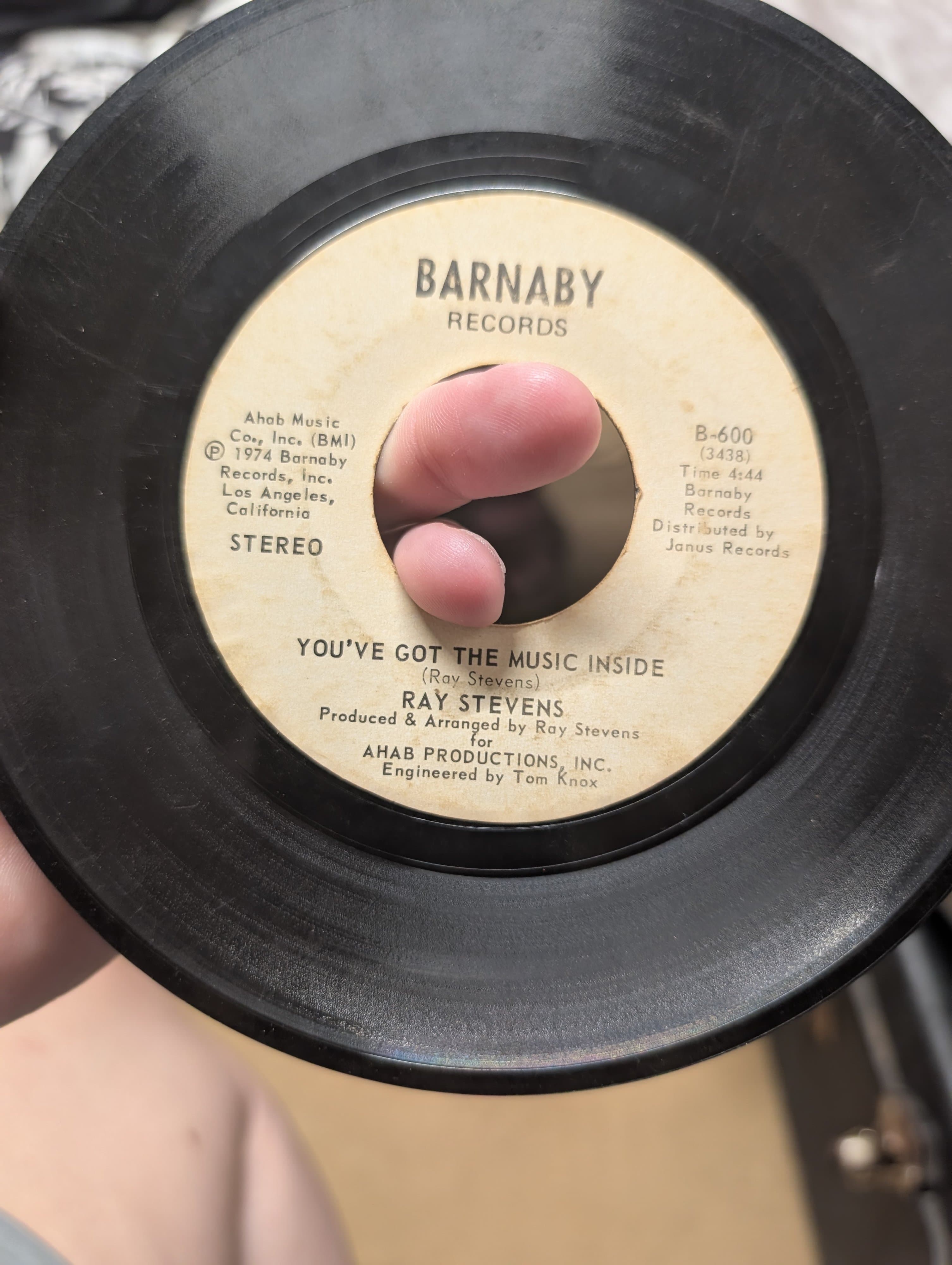 Ray Stevens 'The Streak' 7" Vinyl Single Barnaby Records 1974 - Thumbnail 2