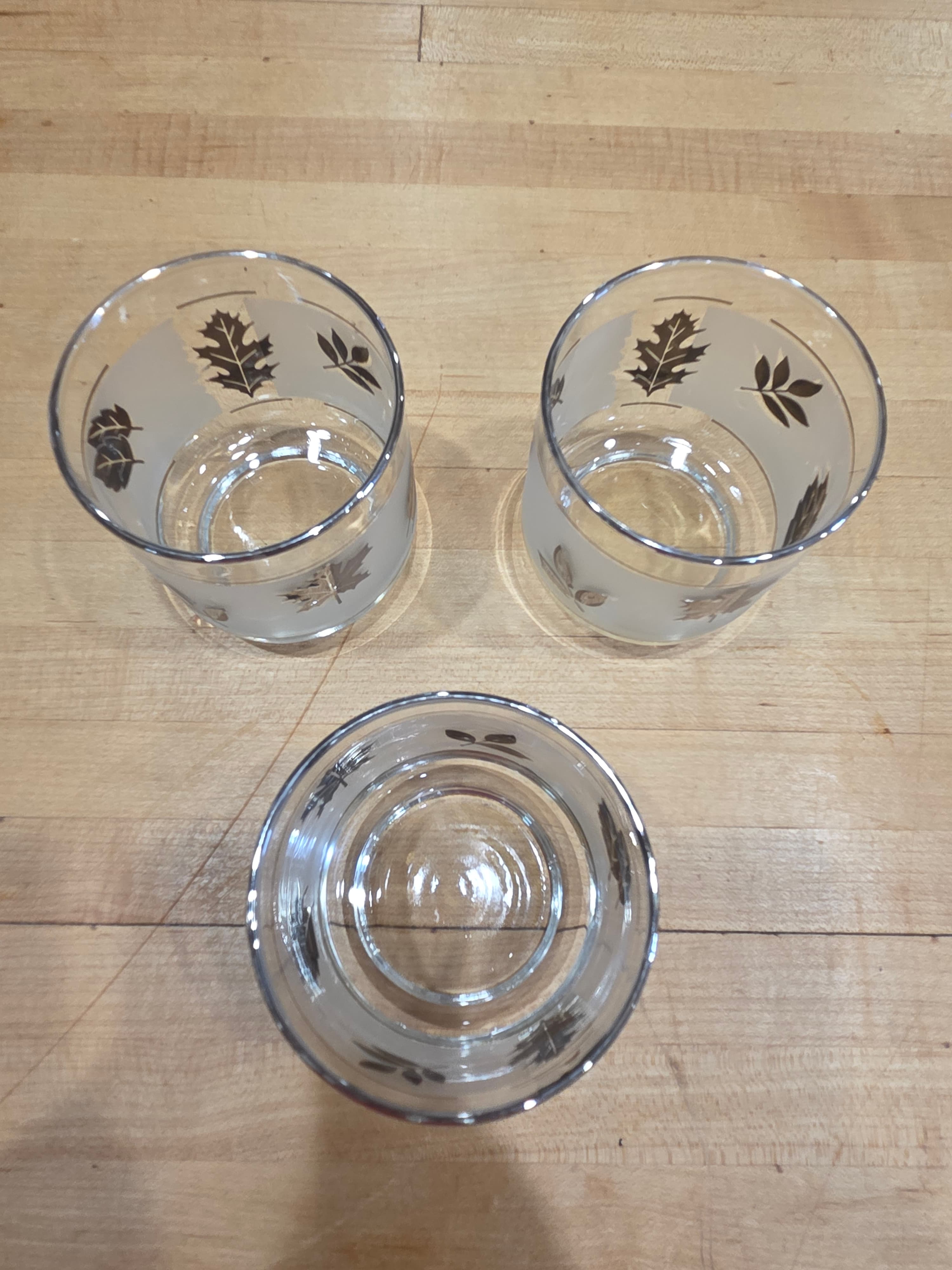 Vintage Libbey Golden Foliage Frosted Rocks Glasses Set of 3 - Thumbnail 2