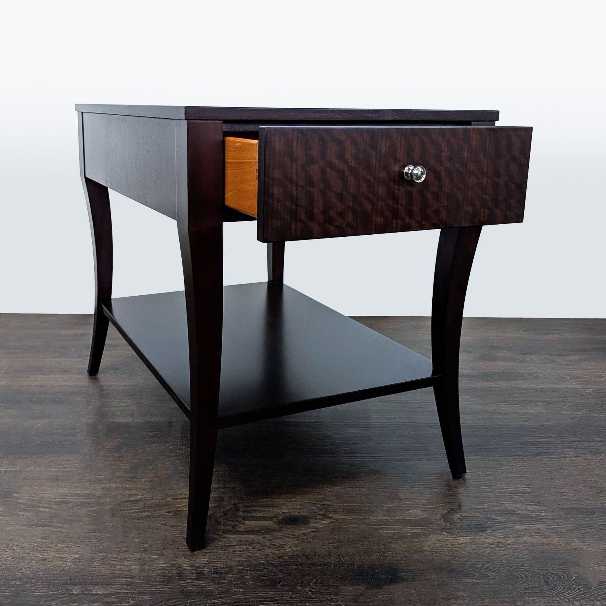 Ethan Allen Barrymore End Table - Thumbnail 2