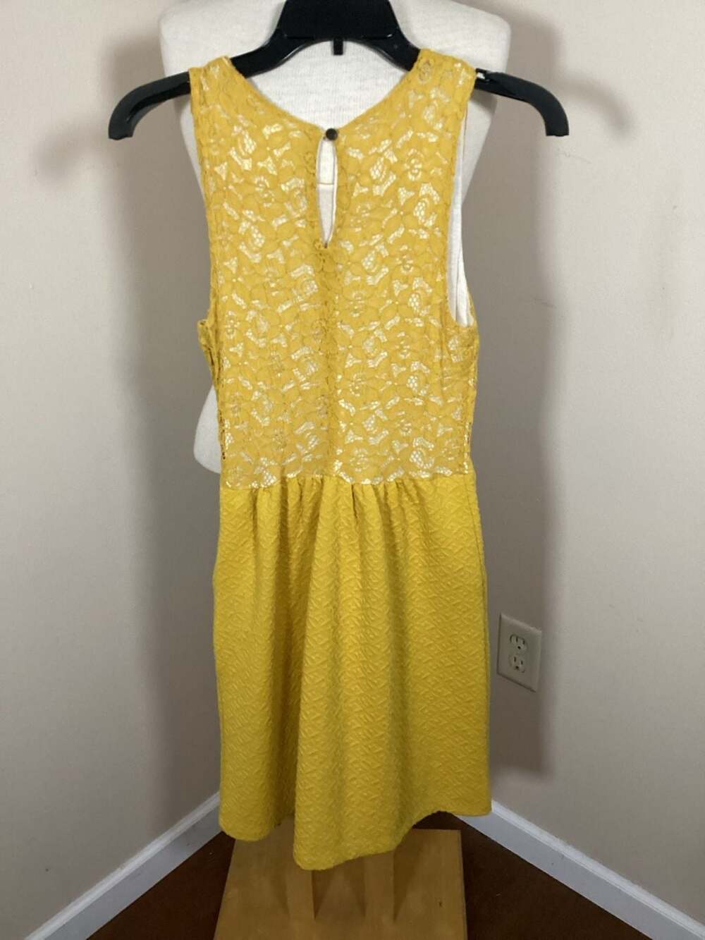 Maeve Anthropologie Yellow Lace Bodice Textured Fit & Flare Dress Size XS - Thumbnail 2