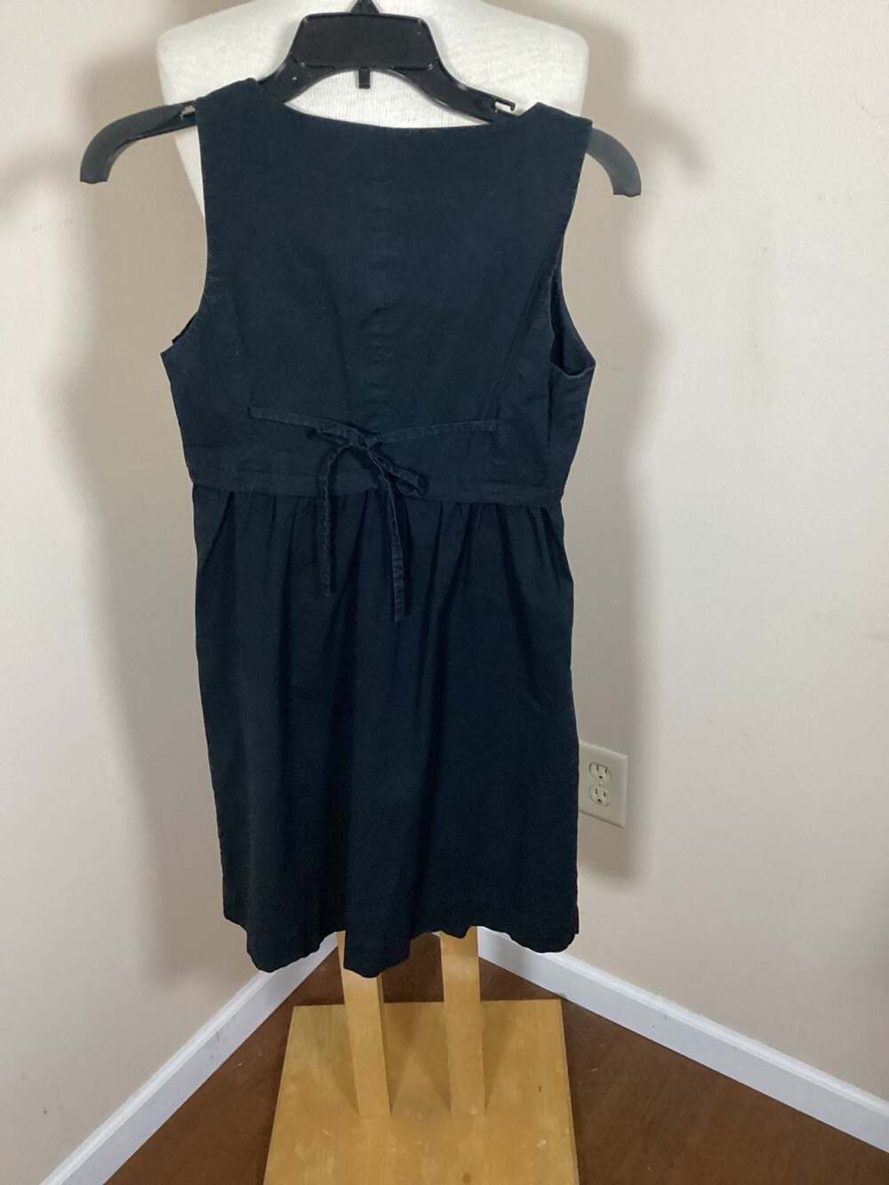 Anthropologie Moxie Black Sleeveless Button Front Tie Back Dress Size 0 - Thumbnail 2