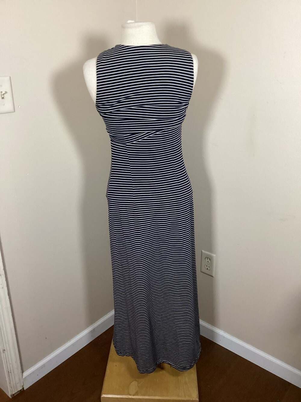 Cabi Outlet Navy & White Striped Criss-Cross Maxi Dress Size XS - Thumbnail 2