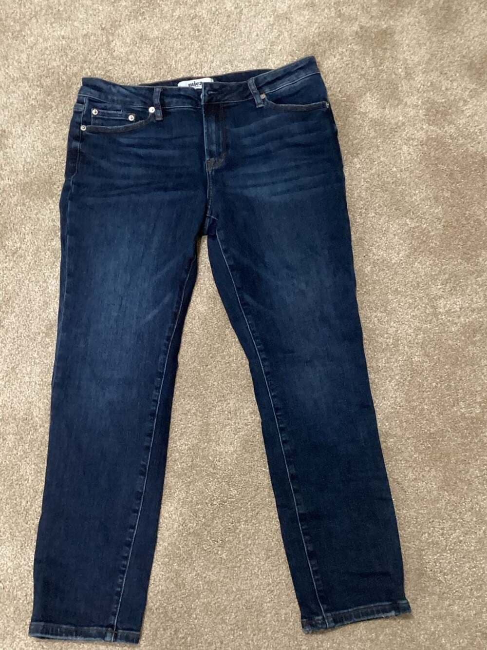 Mica Los Angeles Dark Wash Slim Straight Jeans Size 30 - Thumbnail 3
