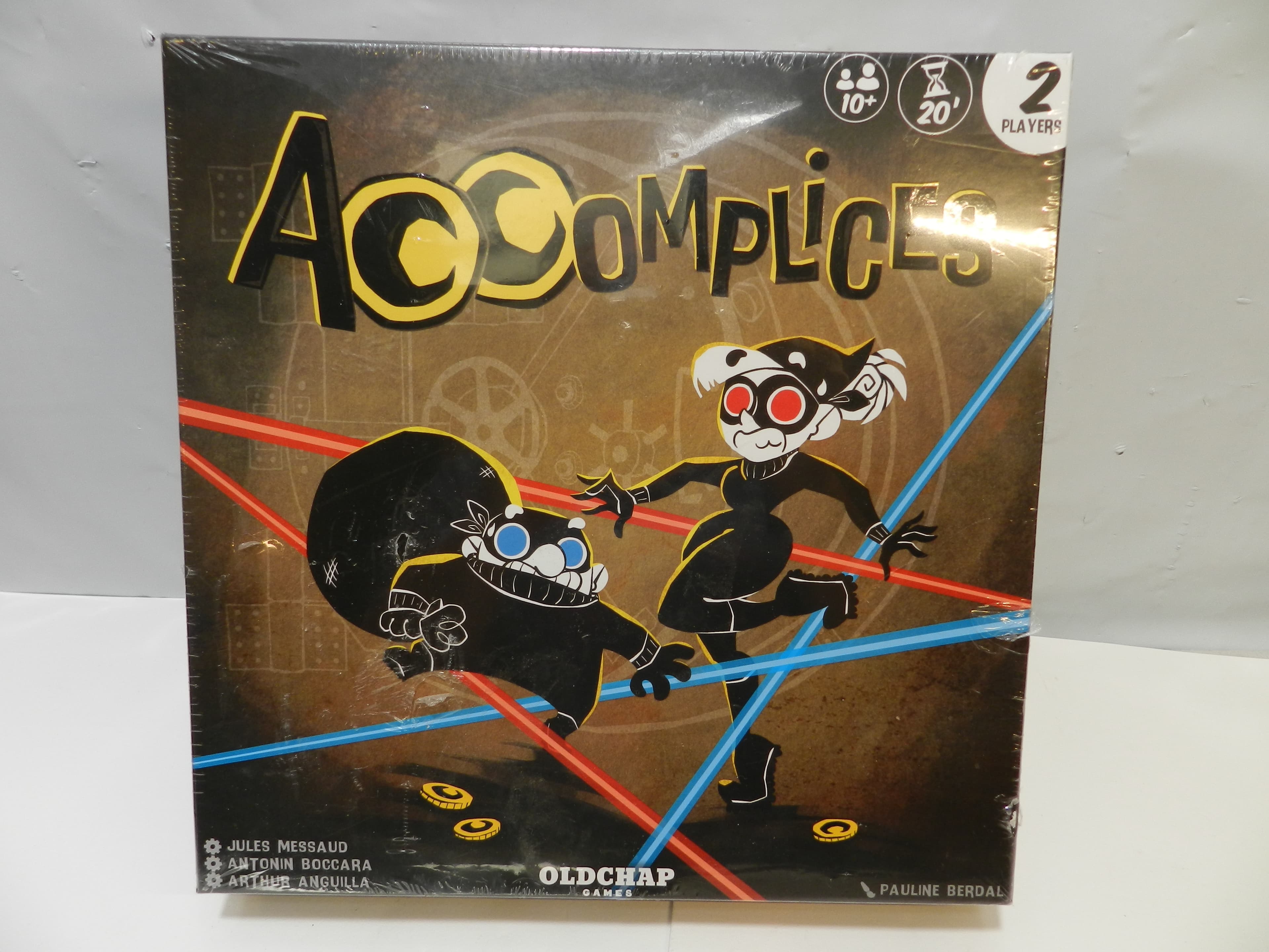 New Sealed Accomplices Old Chap Board Deduction Party Game (O59J)