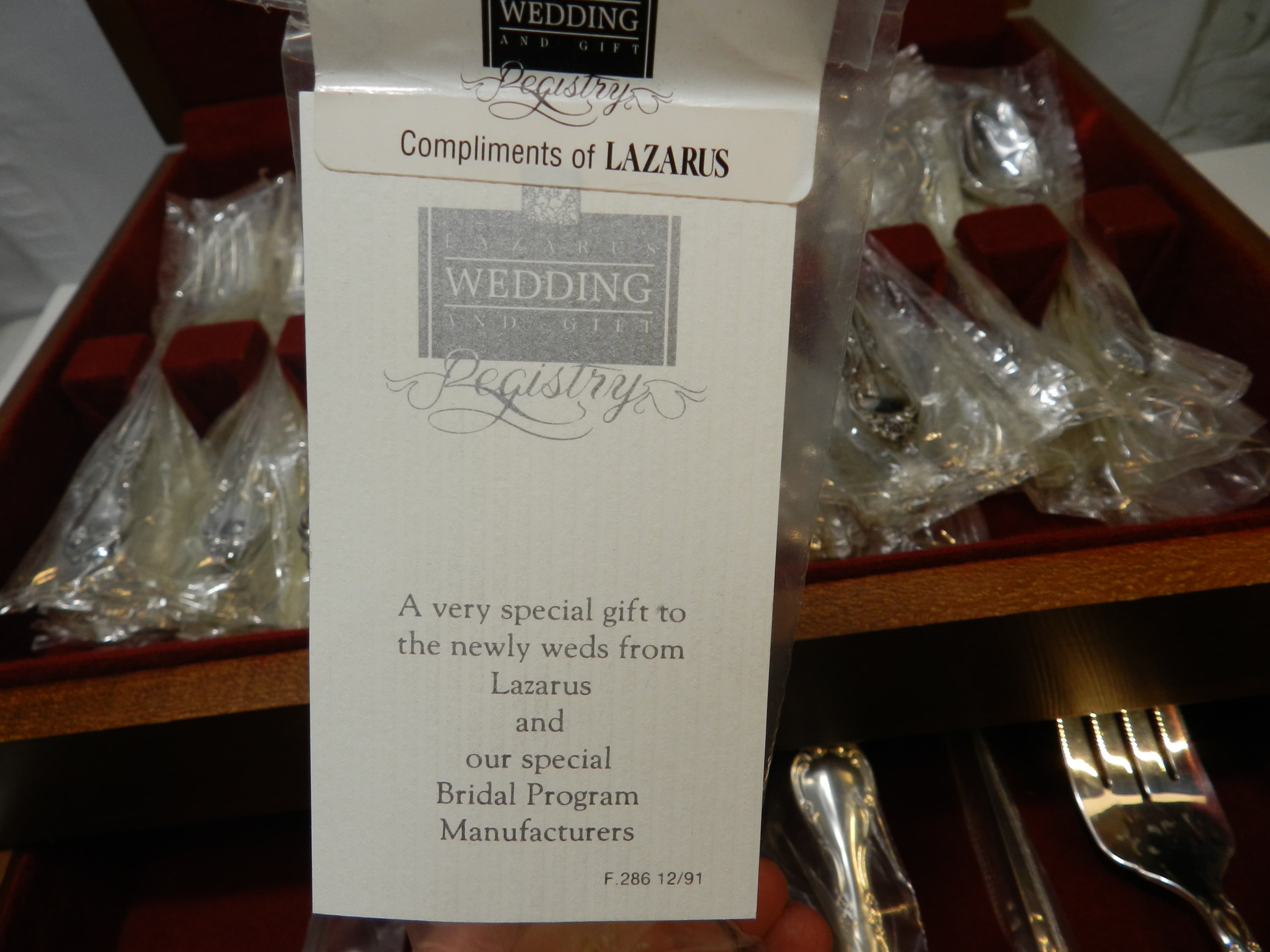 67 PC Oneida Community Affections Silver Flatware Set Serve 12 w/ Wood Case O61J - Thumbnail 8