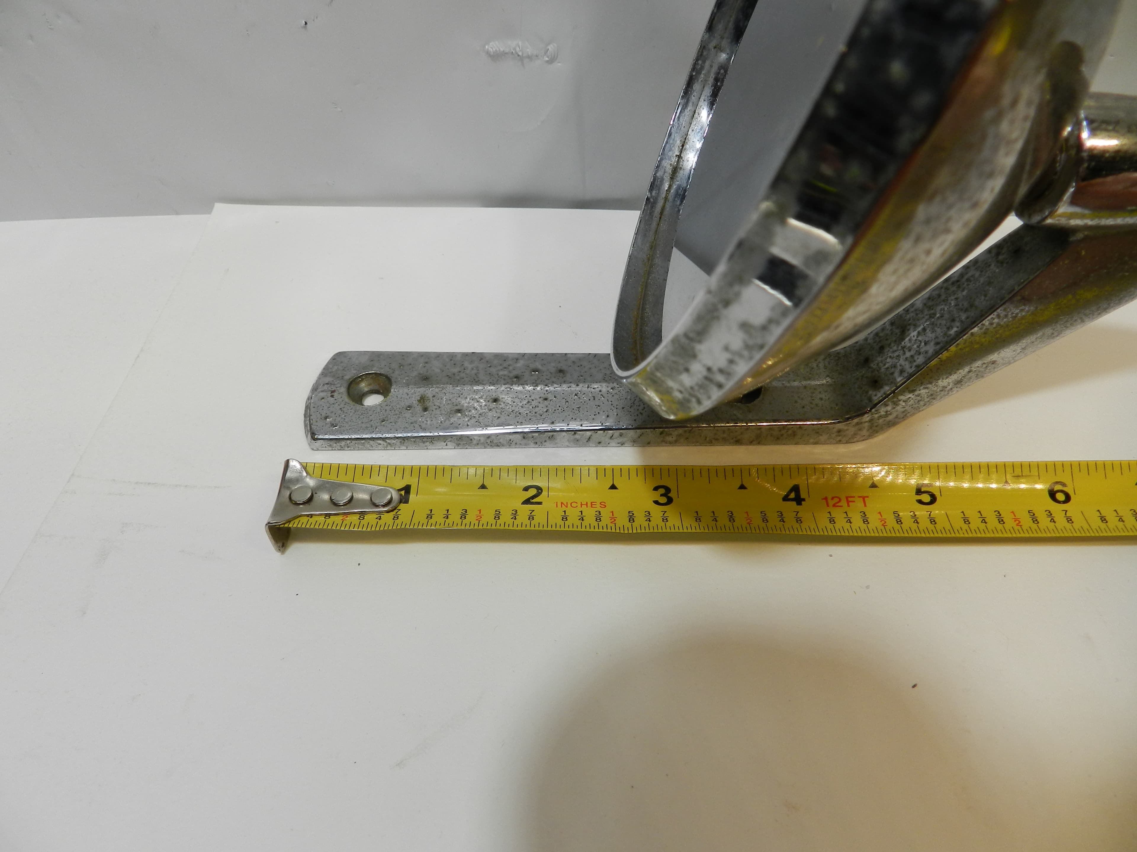 VTG Ford Motor Company FoMoCo Chrome SideView Door Mirror COAB-17743-A   (O63J)