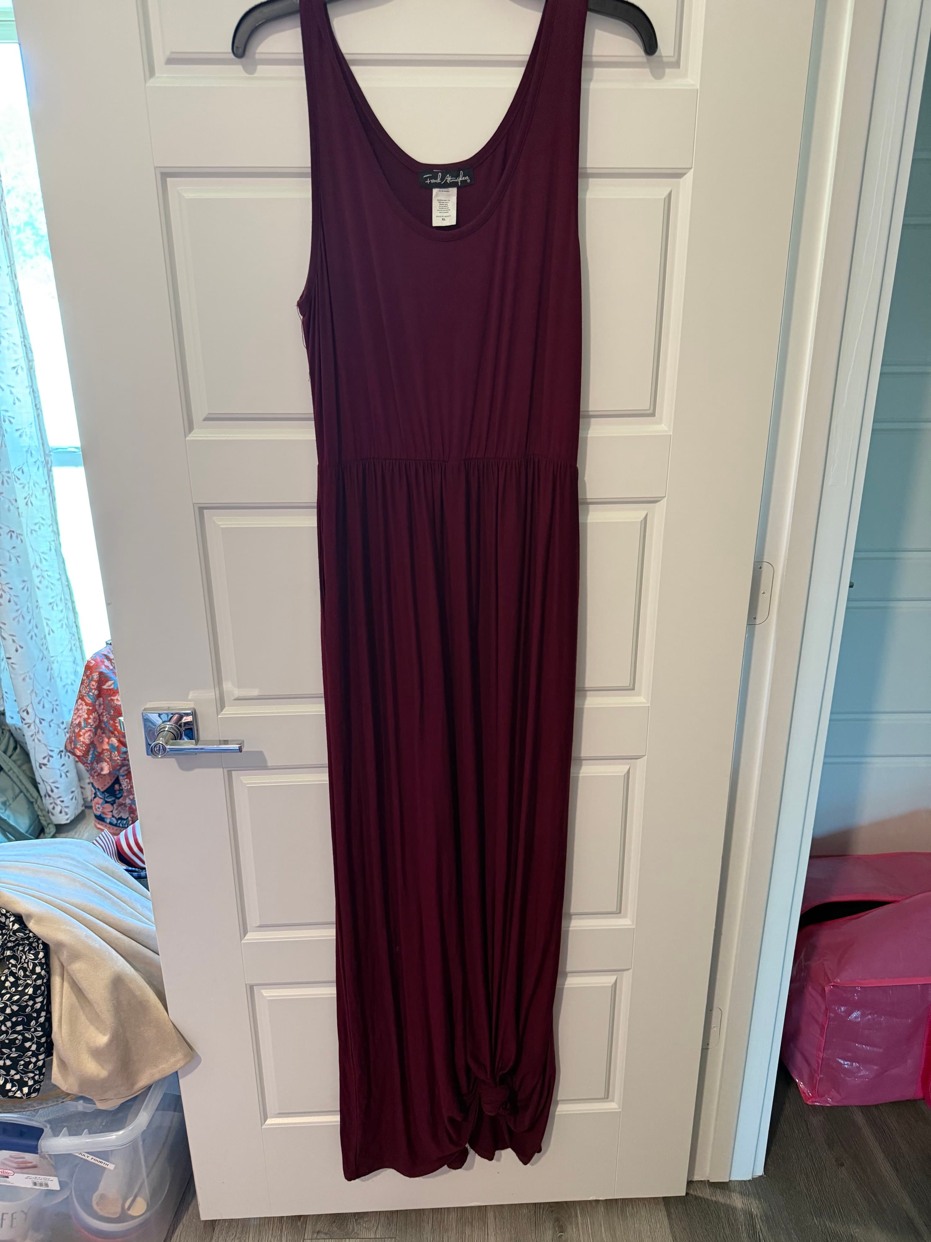 French Atmosphere Burgundy Maxi Dress XL
