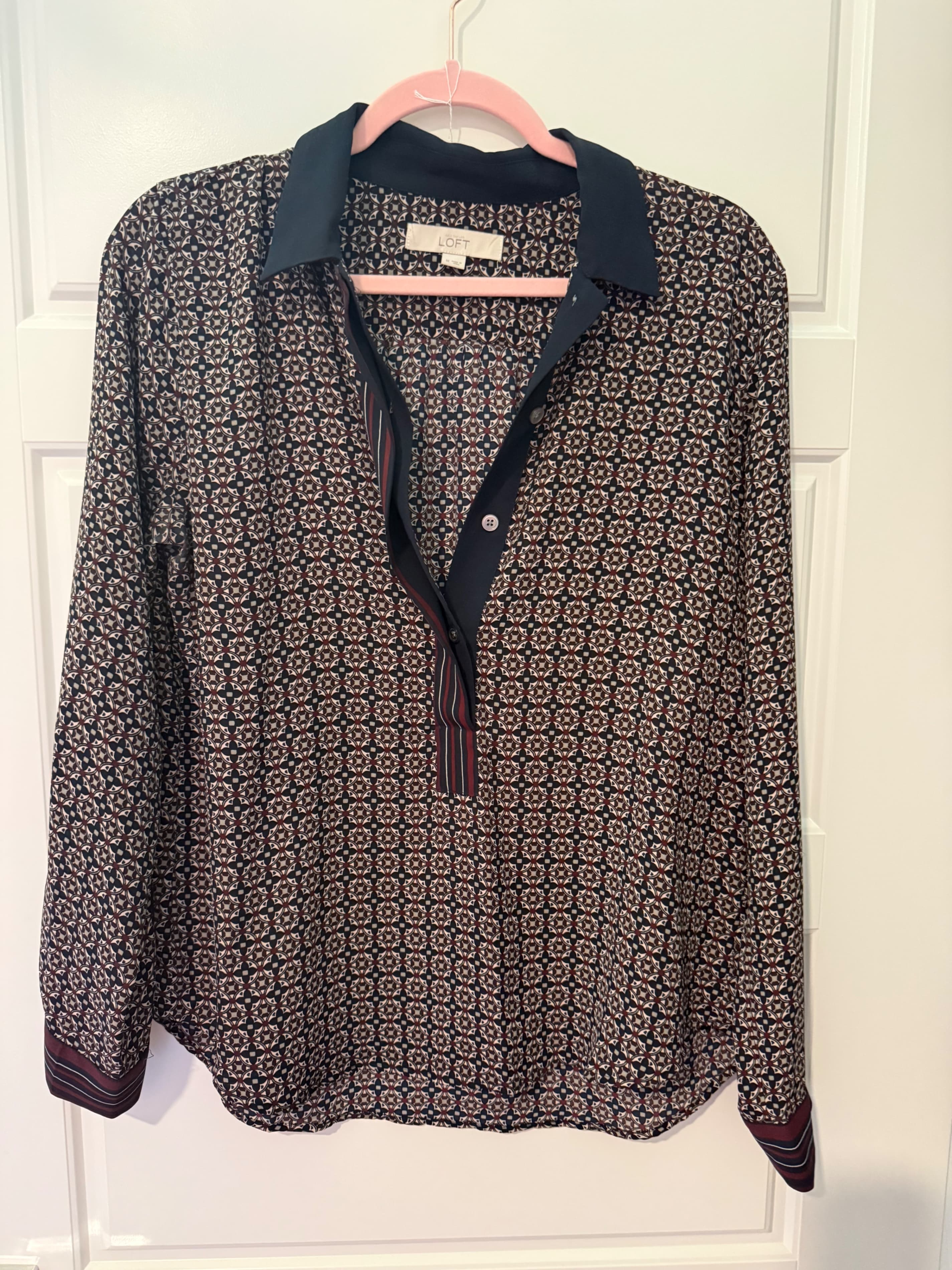 LOFT Geometric Print Long Sleeve Blouse Size M