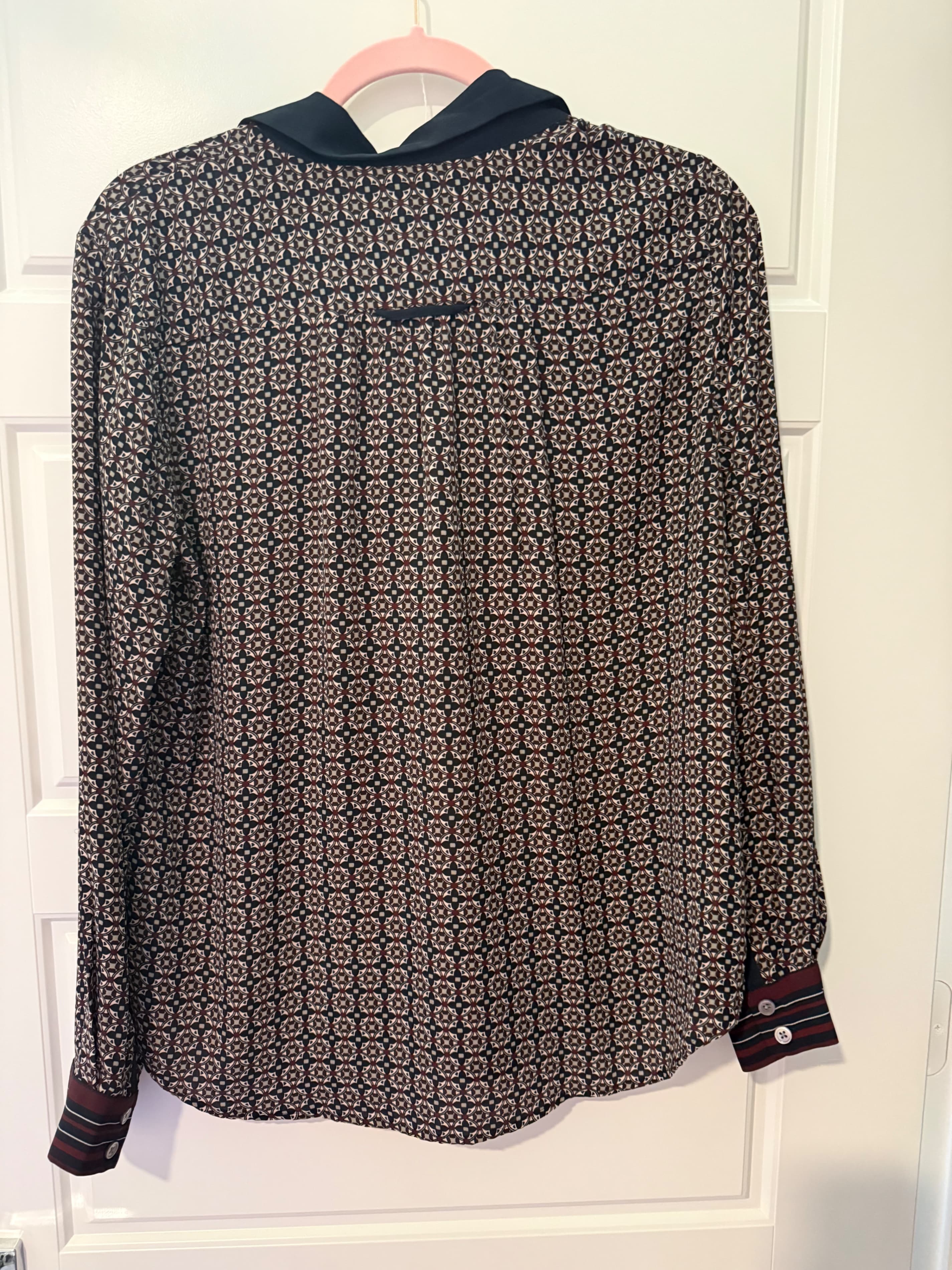LOFT Geometric Print Long Sleeve Blouse Size M - Thumbnail 3