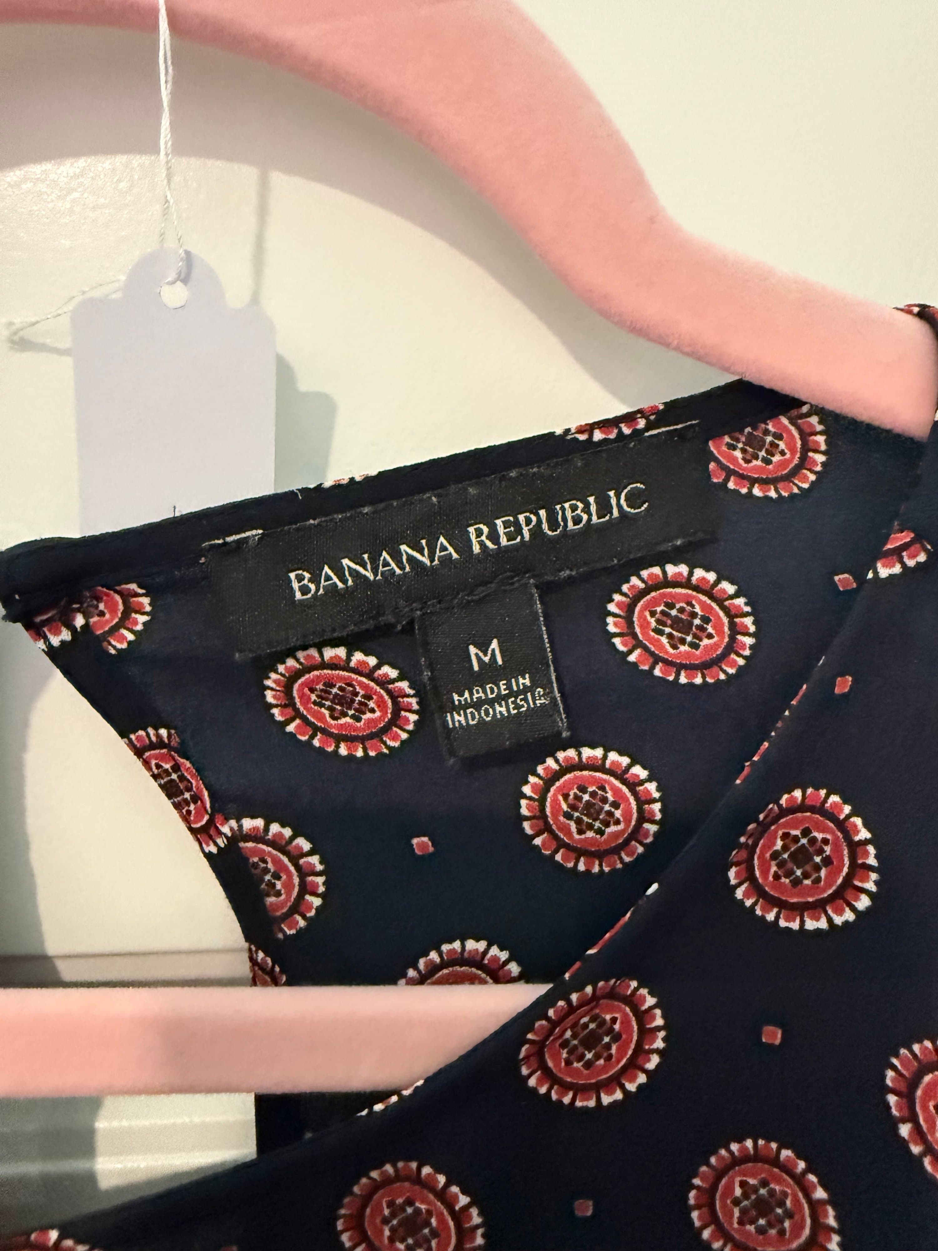 Banana Republic Women's Blouse Medium Floral Print - Thumbnail 2