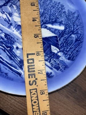Currier & Ives Collector's Plate " Home in the Wilderness" 8" Wide Blue Flow - Thumbnail 8