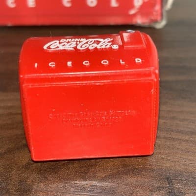 Vtg 1993 Enesco "Now You See It" Cool Yule Coca Cola Coke Pop Up Ornament - Thumbnail 7