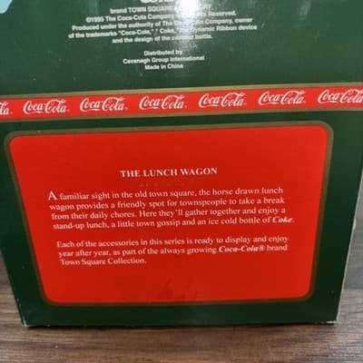 VINTAGE COCA-COLA FIGURINE "THE LUNCH BOX" TOWN SQUARE COLLECTION #64335 # - Thumbnail 6