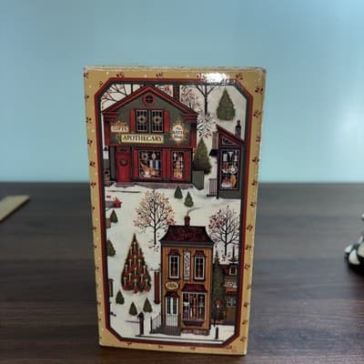 Vintage 1982 McConnell's Corners Town Christmas Tree Figurine by AVON in Box - Thumbnail 9