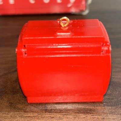 Vtg 1993 Enesco "Now You See It" Cool Yule Coca Cola Coke Pop Up Ornament - Thumbnail 5