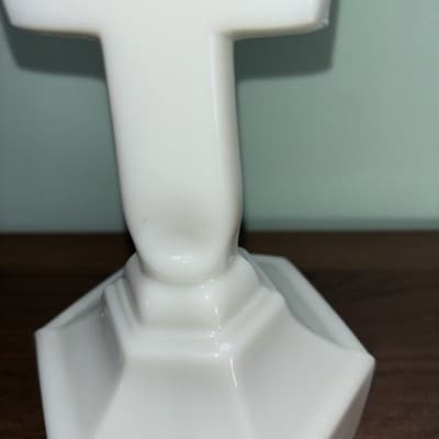 Antique MILK GLASS CRUCIFIX Christian JESUS Cross CANDLESTICK 9.5” - Thumbnail 4