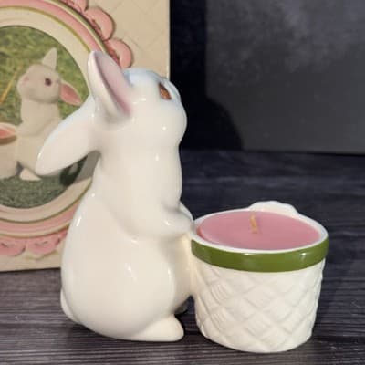 Rabbit Candle Holder Avon 1980 Bunny W Basket And Flowers VTG Easter Spring - Thumbnail 5