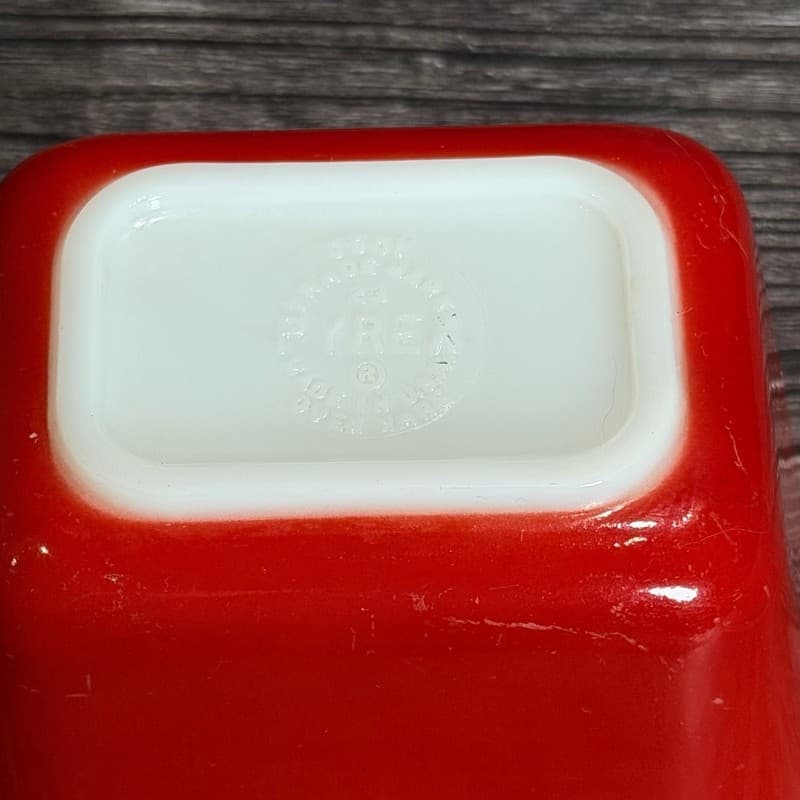 Vintage Pyrex 501 Primary Red Refrigerator Dish 1.5 Cup - Thumbnail 11