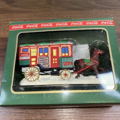 VINTAGE COCA-COLA FIGURINE "THE LUNCH BOX" TOWN SQUARE COLLECTION #64335 # - Thumbnail 2