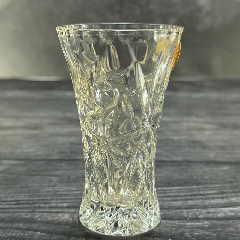 Lenox Fine Crystal Star Cut Bud Vase Made in Czech Republic 4" - Thumbnail 6