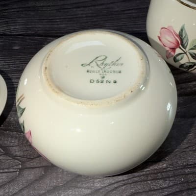 HOMER LAUGHLIN USA RHYTHM PINK MAGNOLIA Creamer & Sugar Bowl with Lid - Thumbnail 9