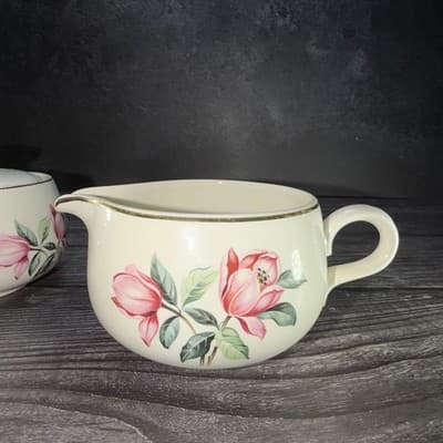HOMER LAUGHLIN USA RHYTHM PINK MAGNOLIA Creamer & Sugar Bowl with Lid - Thumbnail 11