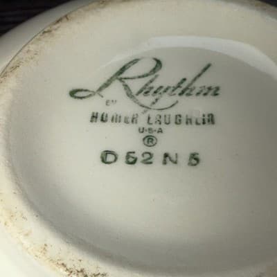 HOMER LAUGHLIN USA RHYTHM PINK MAGNOLIA Creamer & Sugar Bowl with Lid - Thumbnail 17