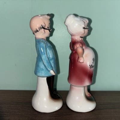 Vintage 1960's Old Man Old Pregnant Lady Salt and Pepper Shakers Enesco Japan - Thumbnail 4