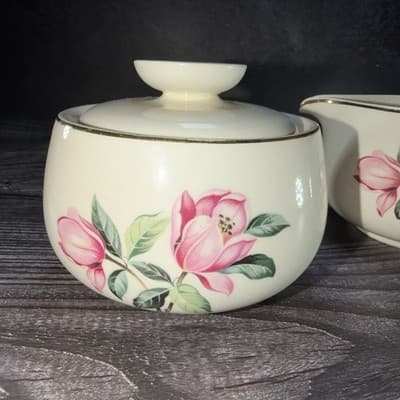 HOMER LAUGHLIN USA RHYTHM PINK MAGNOLIA Creamer & Sugar Bowl with Lid - Thumbnail 5